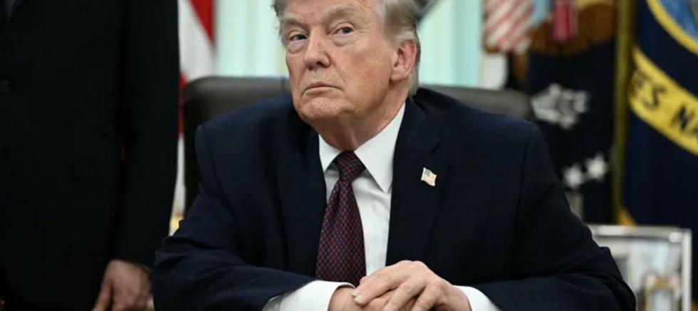 ABD Başkanı Donald Trump, İran’a yönelik tehdit dozunu en üst