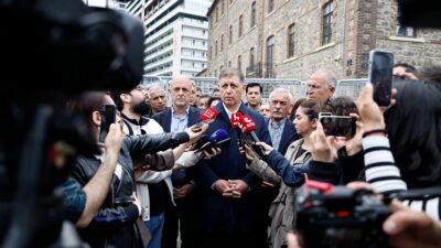 izmir Büyükşehir Belediye Başkanı Dr. Cemil Tugay, Bornova Belediye Başkanı