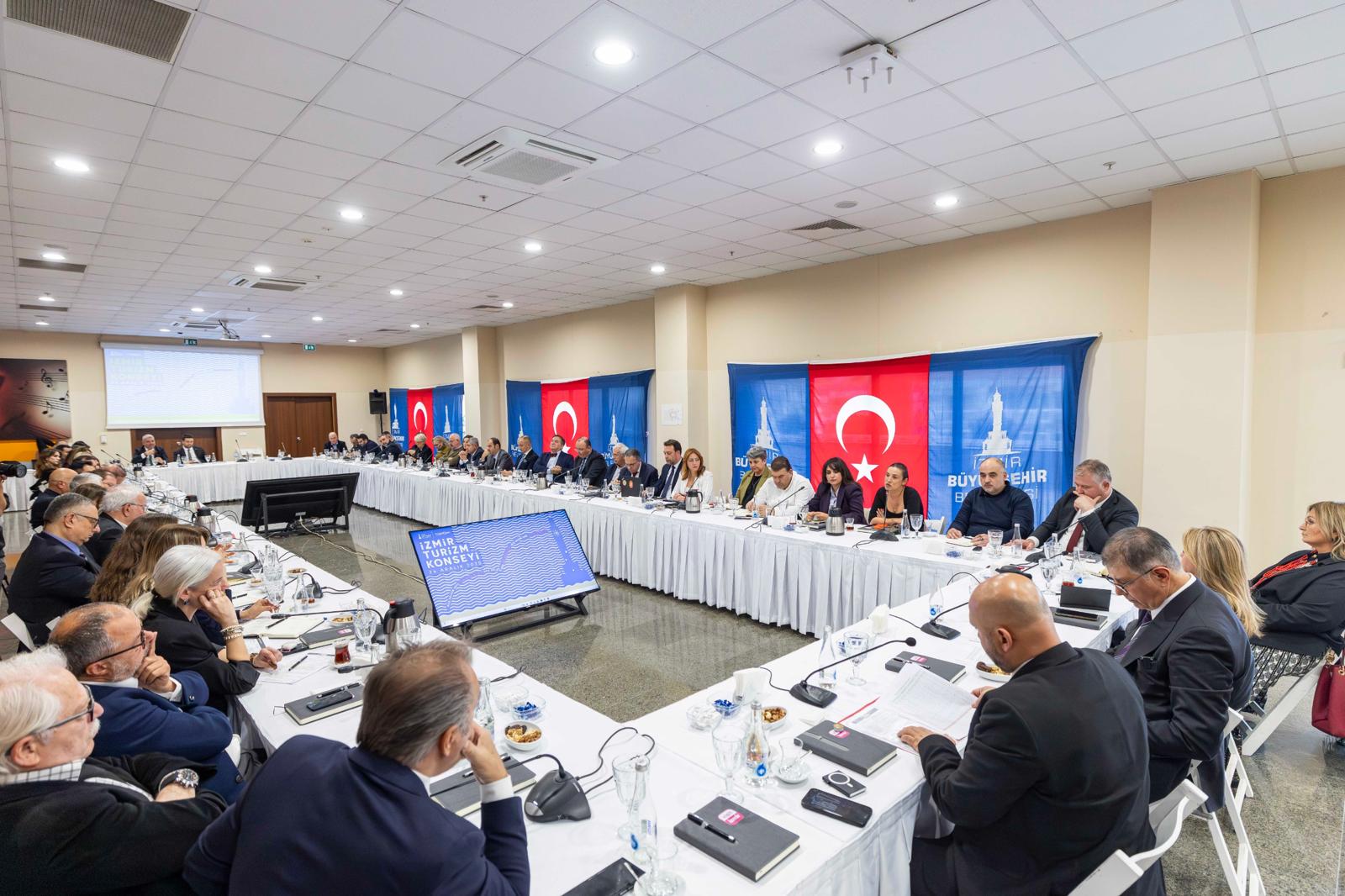 İzmir'de "konsey" dönemi: 9 farklı kurul, tek bir hedef: İzmir'in kalkınması!