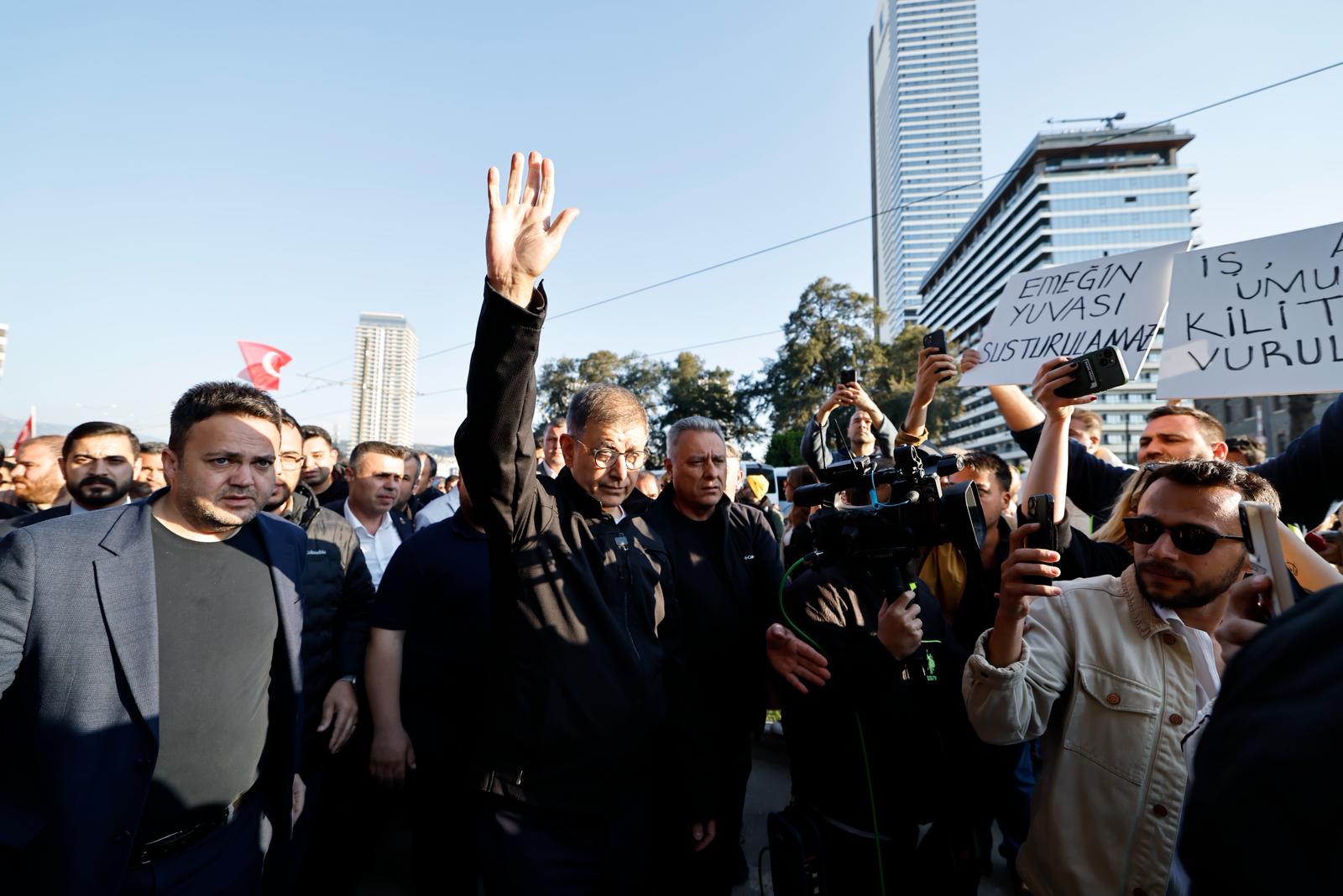 Meslek Fabrikası direnişinde 3. gün: Gözler saat 18.00'deki büyük buluşmada!