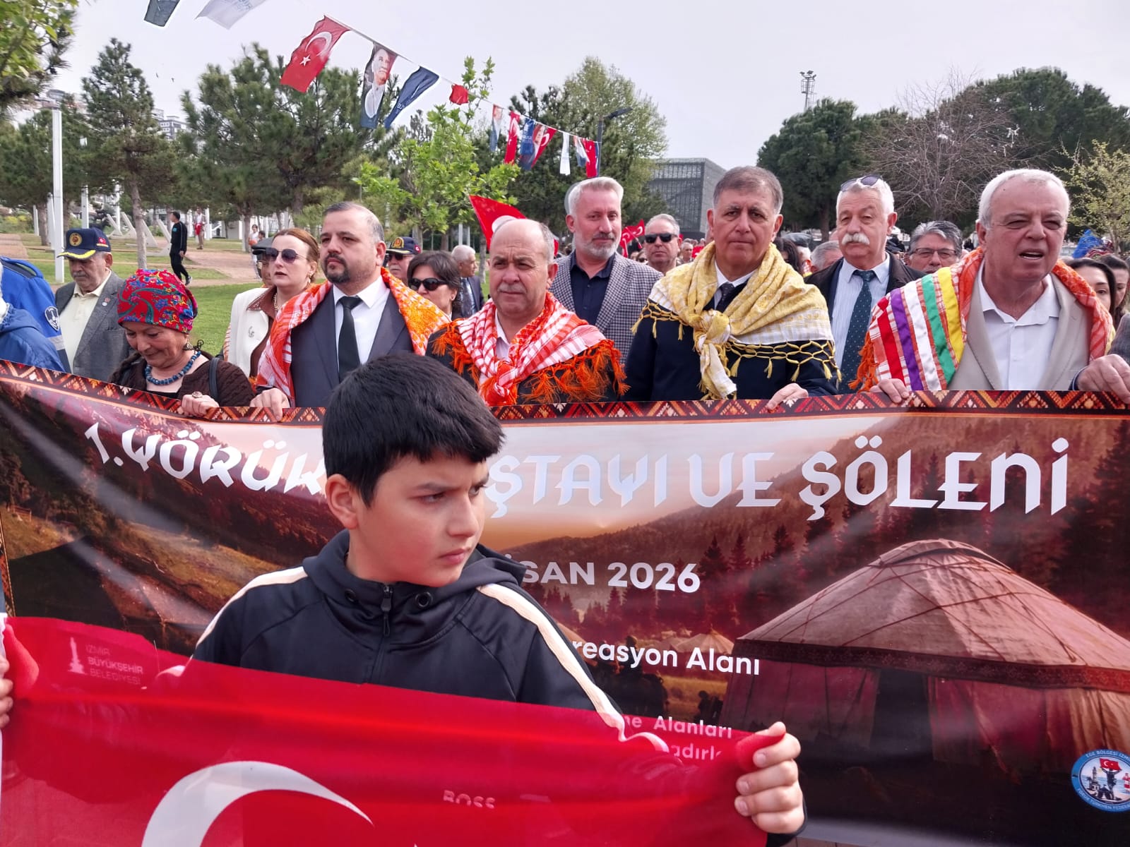 Başkan Tugay Yörük Şöleni'nde: 'Atatürk gibi olun kimsenin önünde eğilmeyin' 4 Başkan Tugay Yörük Şöleni'nde: 'Atatürk gibi olun kimsenin önünde eğilmeyin'