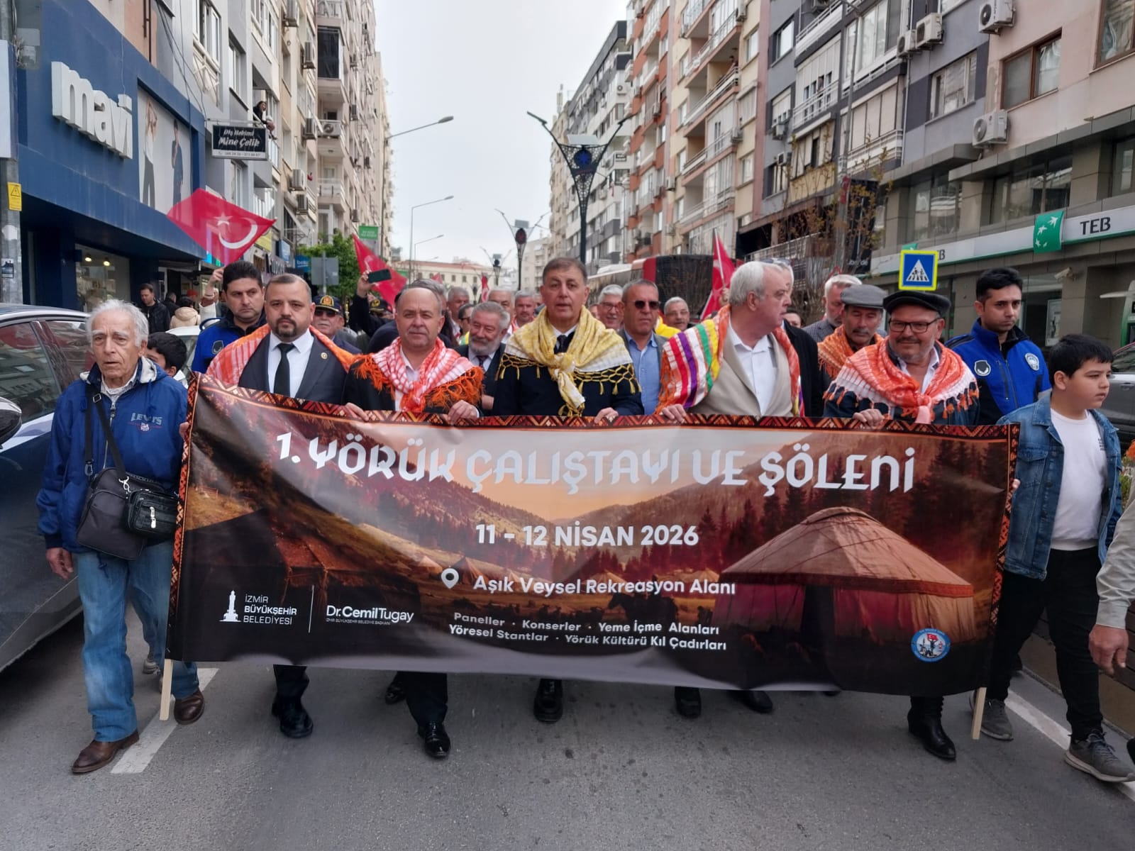 Başkan Tugay Yörük Şöleni'nde: 'Atatürk gibi olun kimsenin önünde eğilmeyin' 1 Başkan Tugay Yörük Şöleni'nde: 'Atatürk gibi olun kimsenin önünde eğilmeyin'