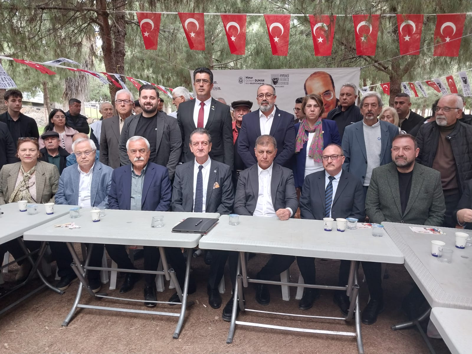 Cemil Tugay'dan 'Vatandaş Cemil' manifestosu: “Ona laf geçiremiyorum!” 1 Cemil Tugay'dan 'Vatandaş Cemil' manifestosu: “Ona laf geçiremiyorum!”