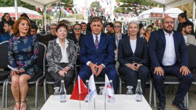 İZKİTAP Kültürpark’ta kapılarını açtı! Açılışta konuşan Başkan Tugay, Türkiye’nin içinden