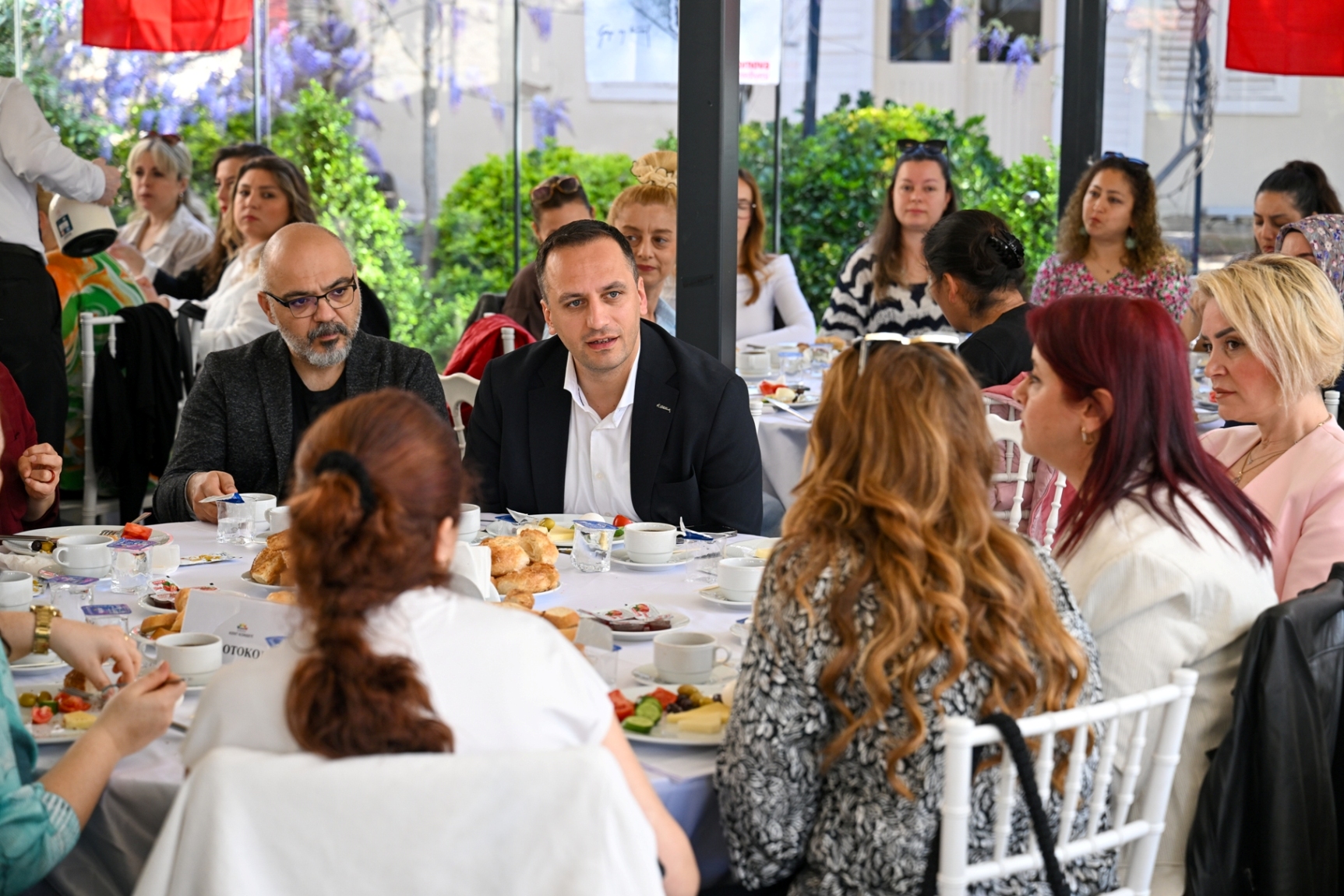 Bornova'da Kent Konseyi ve Okul Aile Birlikleri arasında sarsılmaz bir