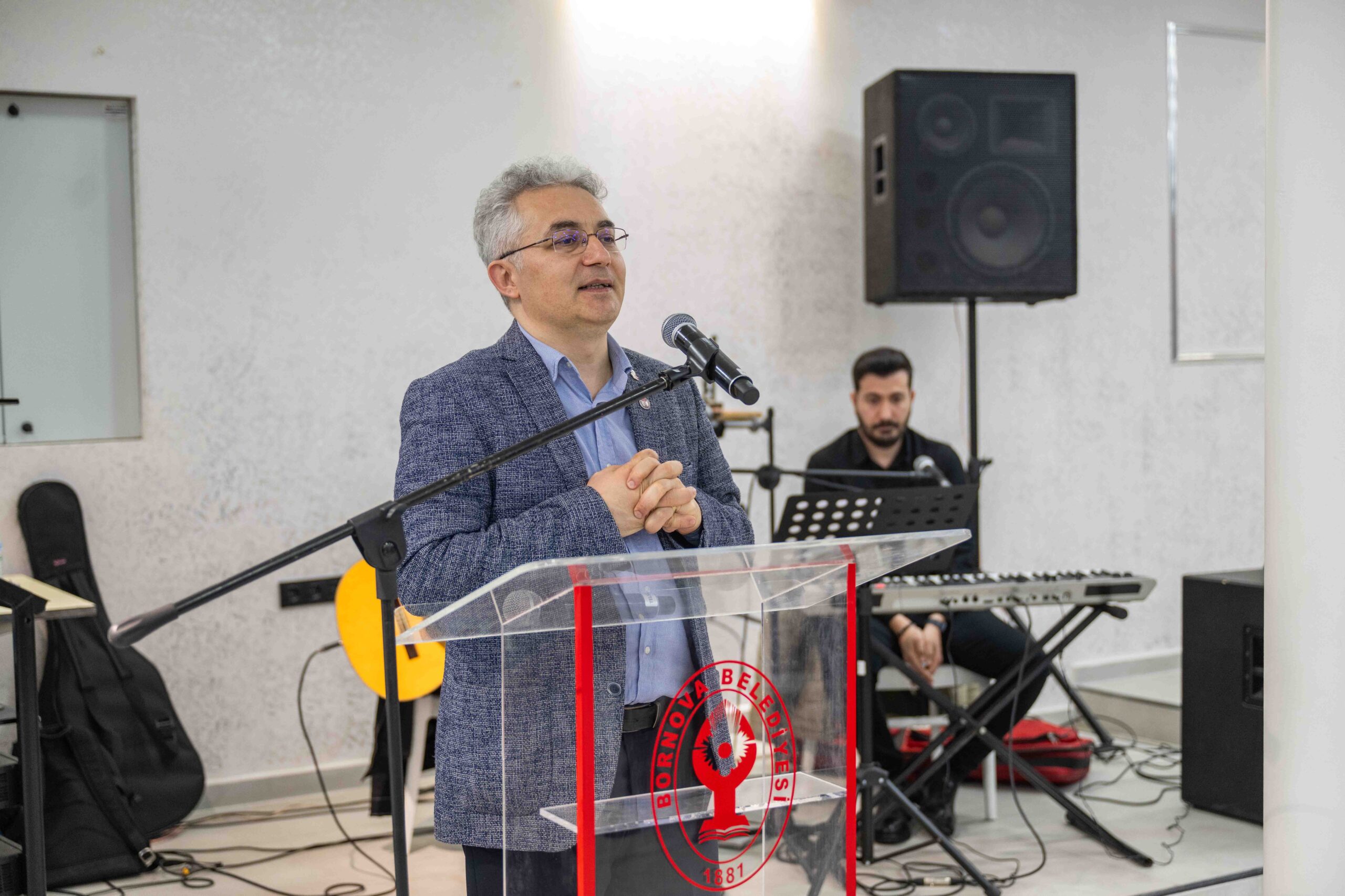 Bornova’da tekstil mühendislerinden güçlü mesaj