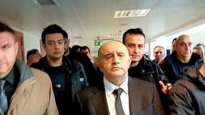 Aralarında belediye başkanlarının da bulunduğu 16'sı tutuklu 200 sanıklı Aziz