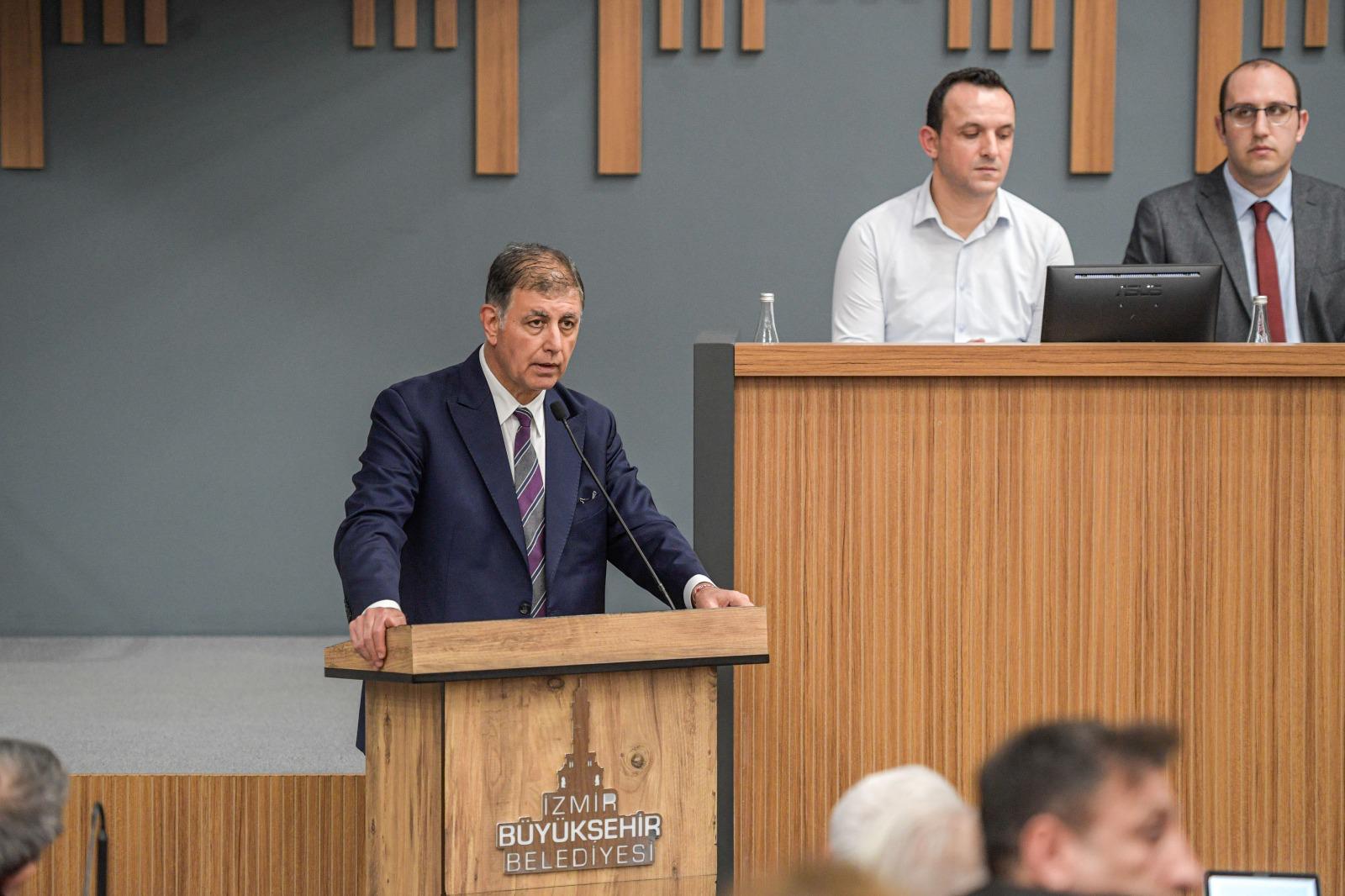 Mecliste ipler koptu! Başkan Tugay'dan AK Parti cephesine yaylım ateşi: "Alenen yalan söylemekten utanmayanlar var"