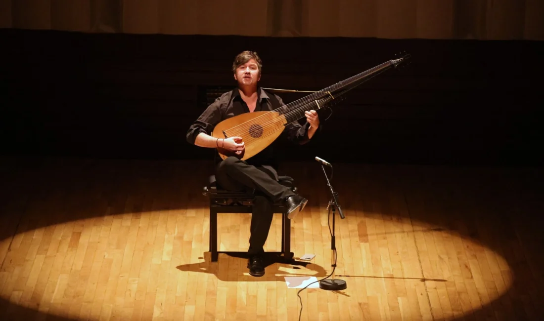 6. Uluslararası Barok Müzik Festivali, Fransız lavta sanatçısı Thomas Dunford’un