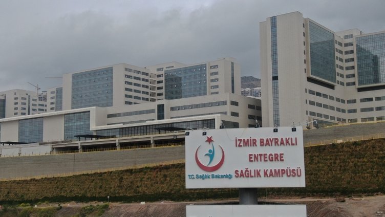 Tugay'dan İzmir Şehir Hastanesi'ne sert tepki: "Bu ülkeye atılmış en büyük kazık; bizimle alay etmeyin!'