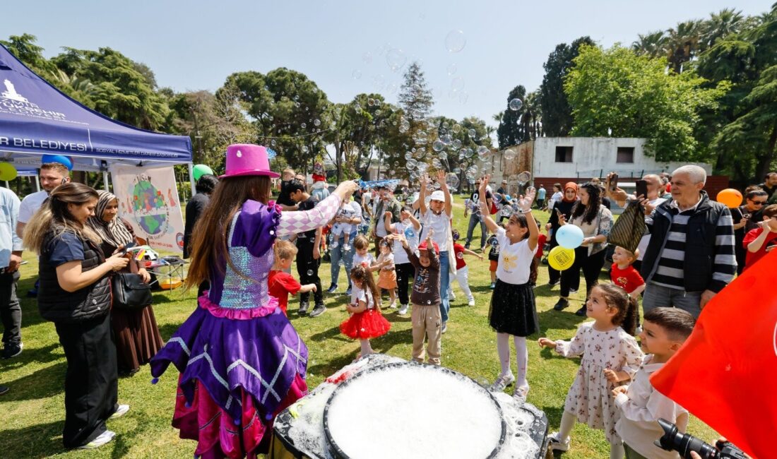 23 Nisan Ulusal Egemenlik ve Çocuk Bayramı kutlamalarını kent geneline
