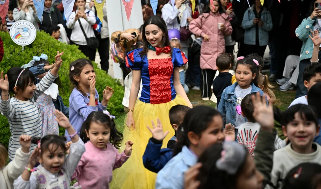 Bornova Belediyesi ve Sayra & Çınar Vakfı iş birliğiyle düzenlenen 62. Kütüphane Haftası