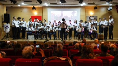 Buca’da sanatın en saf hali sahneye yansıdı! Şef Orçun Berrakçay