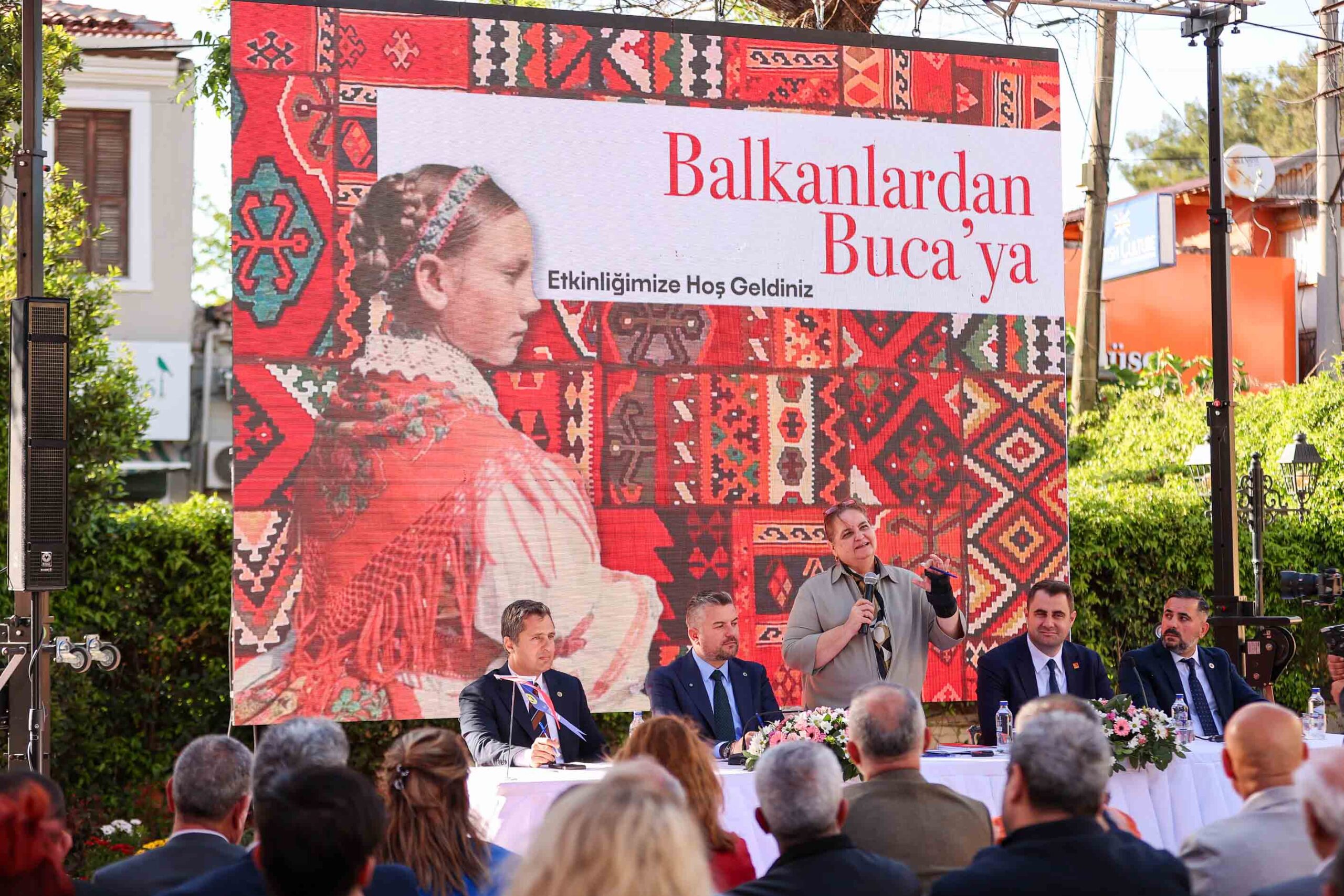 Buca’dan Balkanlar’a gönül köprüsü: Pembe Köşk’te kardeşlik rüzgarı esti!