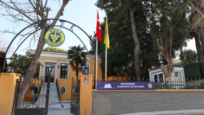 Tarihi bir binanın küllerinden doğan Buca Belediyesi Cumhuriyet Kütüphanesi, 20