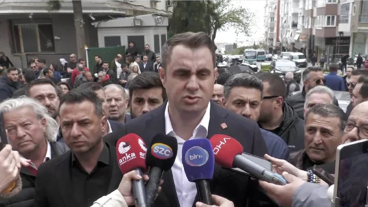 CHP İzmir İl Başkanı Çağatay Güç, Bornova Belediye Başkanı Ömer