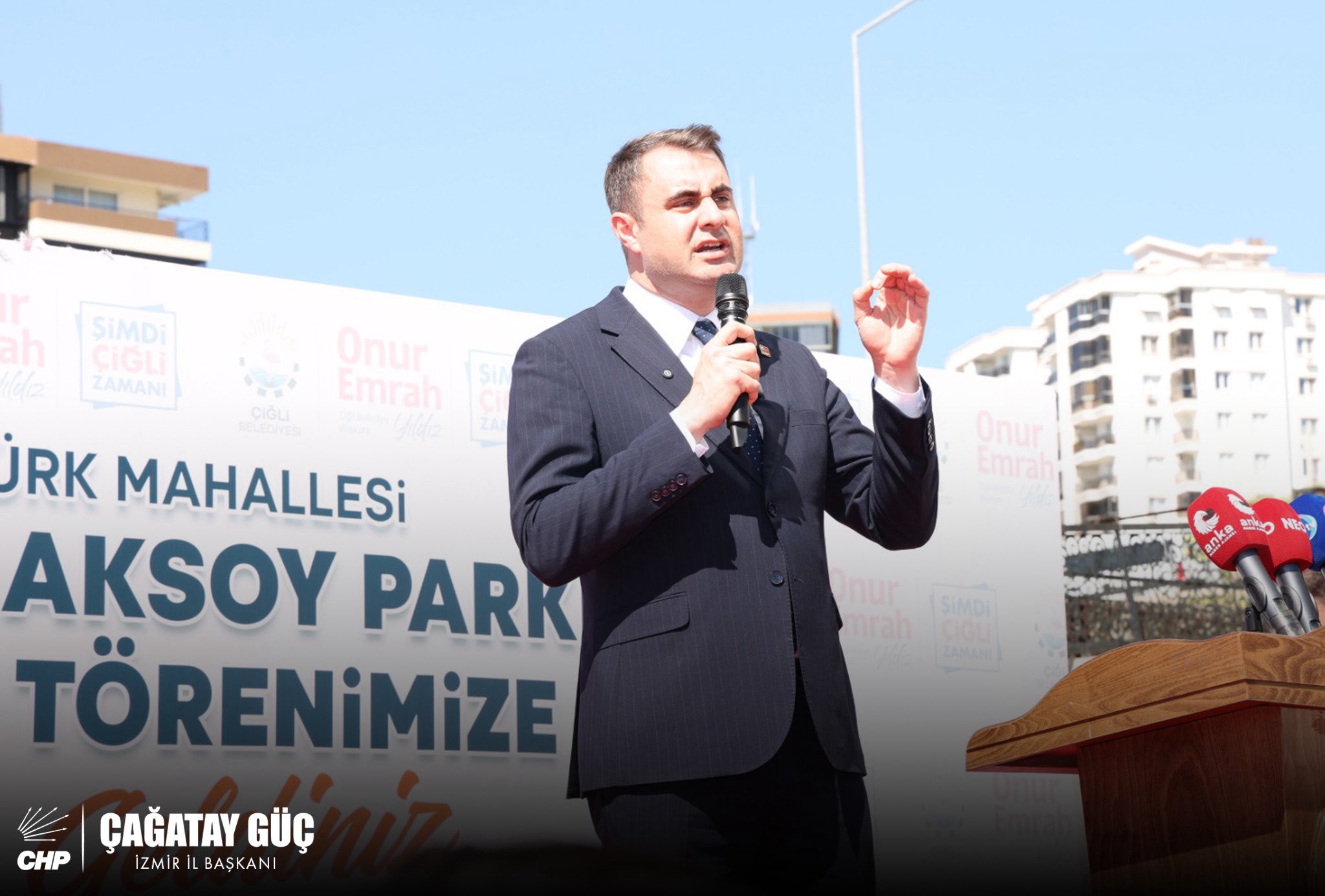Çiğli'de Yılmaz Aksoy Parkı açıldı: CHP kurmaylarından mesaj yağmuru