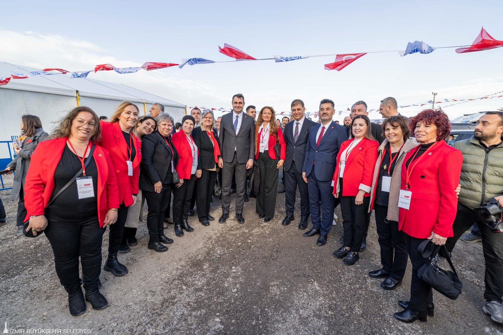 Barınma krizine İzmir reçetesi: 'Baskı altındayız; bize direnmek yakşıır'