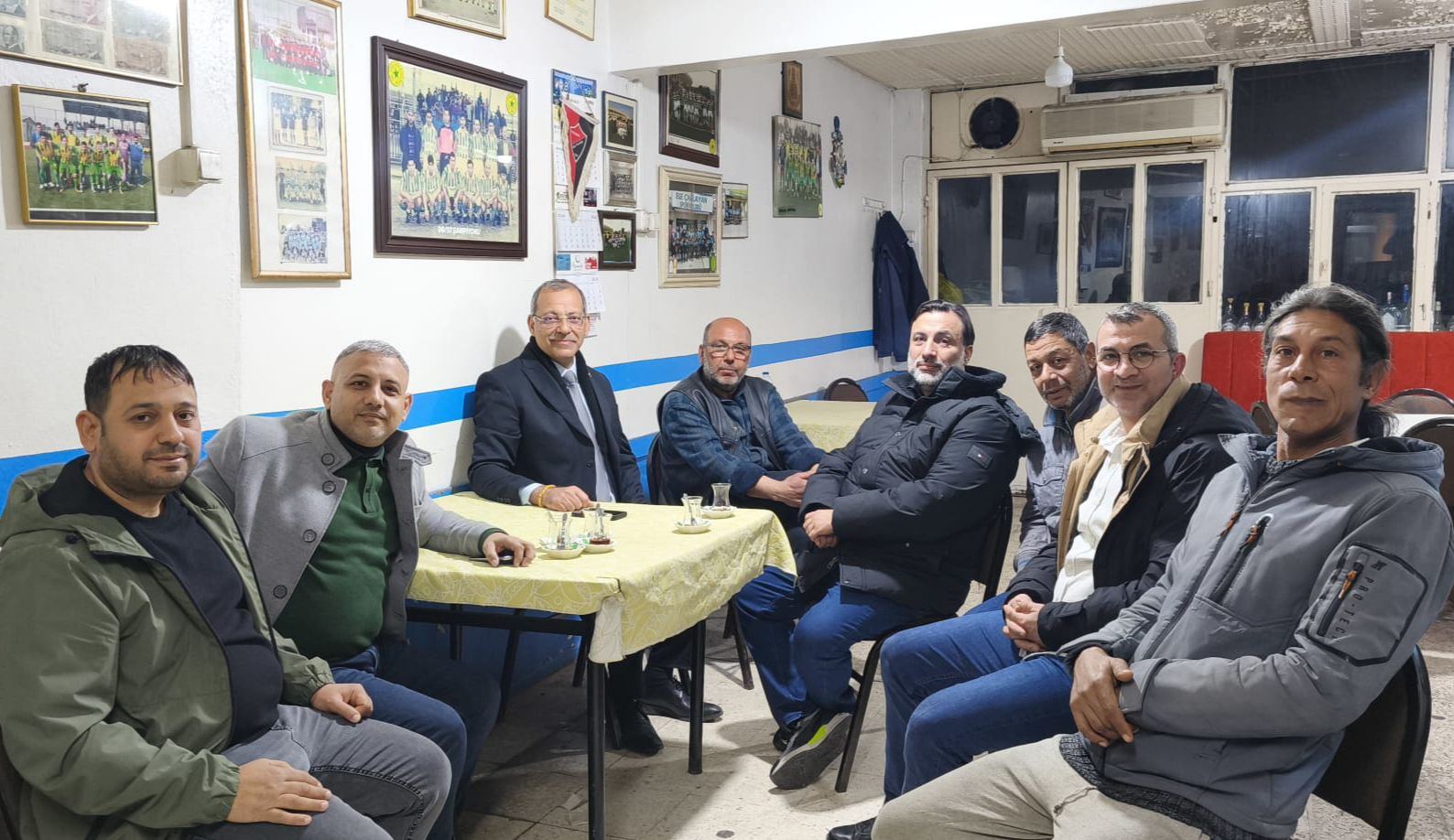 İzmir'den yükselen ses: 'Siyasetin Roman'larla sınavı mı Romanlar'ın siyasetle sınavı mı?'