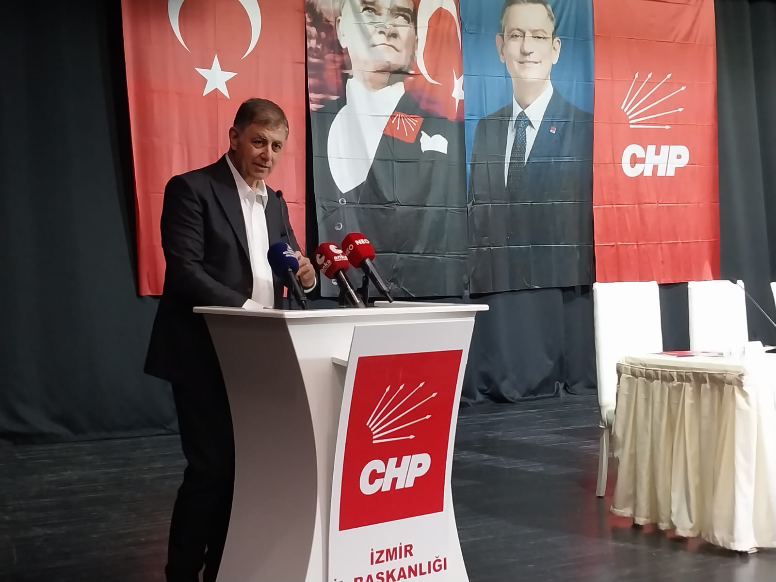 Tugay'dan örgüte seferberlik çağrısı: 'Kimse kendi hesabını yapmasın, ayıptır' 1 Tugay'dan örgüte seferberlik çağrısı: 'Kimse kendi hesabını yapmasın, ayıptır'