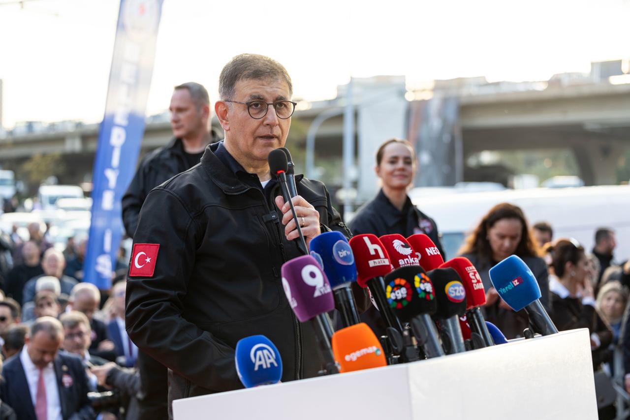 Cemil Tugay Meslek Fabrikası Mitingi'nde konuştu: 'Suç işliyorsunuz; tek bir gerekçe sunamazsınız'