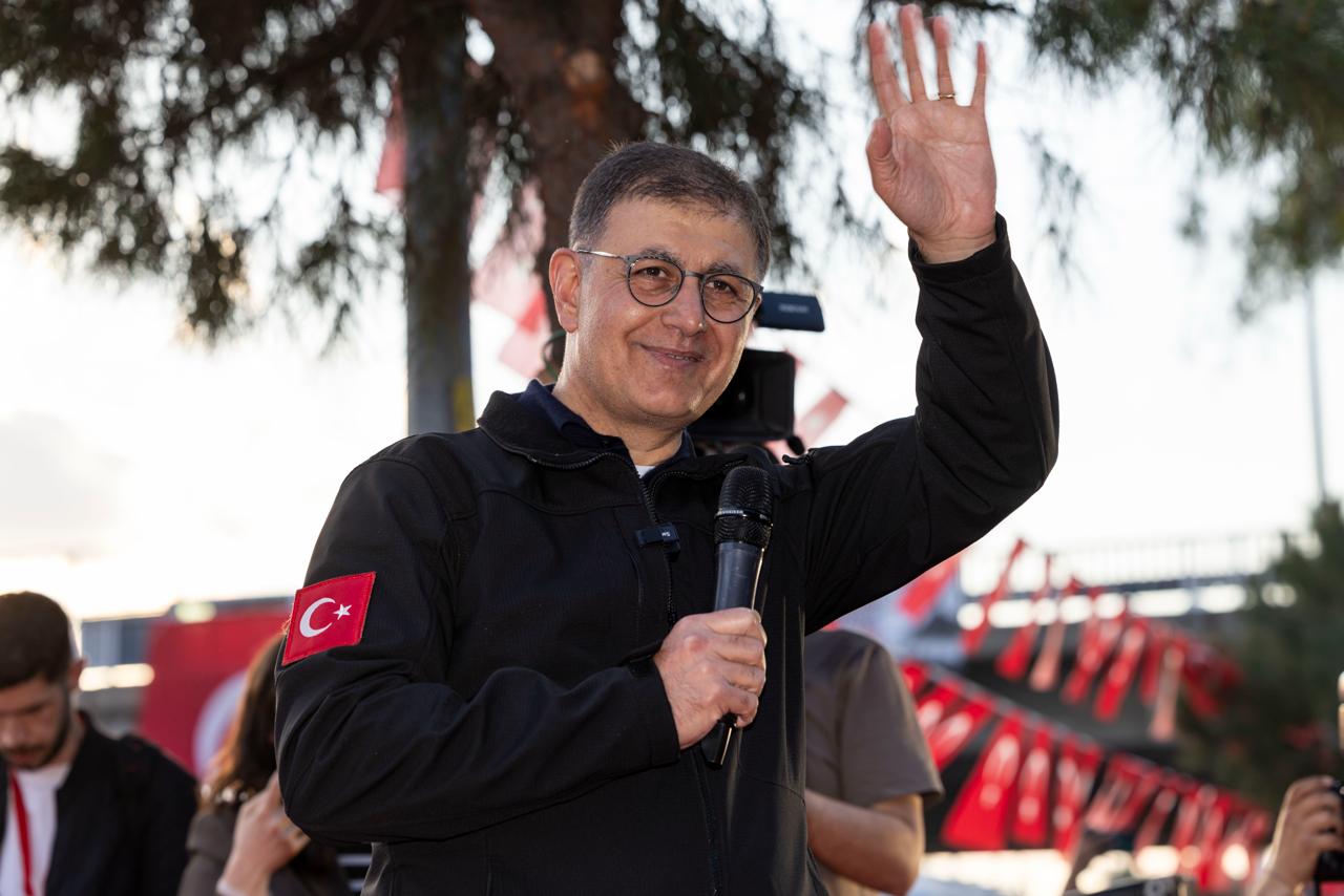 Cemil Tugay Meslek Fabrikası Mitingi'nde konuştu: 'Suç işliyorsunuz; tek bir gerekçe sunamazsınız'