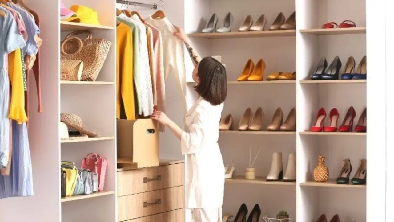 Günlük hayatta tercih ettiğimiz kıyafetler sadece stilimizi değil, en büyük