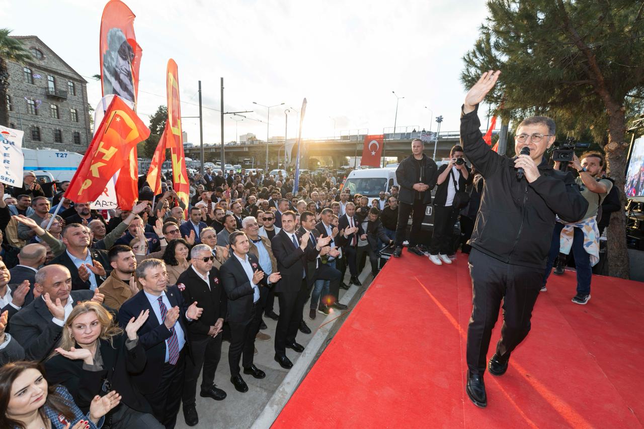 Cemil Tugay Meslek Fabrikası Mitingi'nde konuştu: 'Suç işliyorsunuz; tek bir gerekçe sunamazsınız'