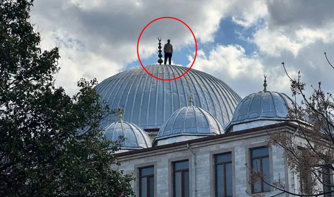 Denizli’nin Pamukkale ilçesinde psikolojik sorunları olduğu öğrenilen bir kişi, intihar