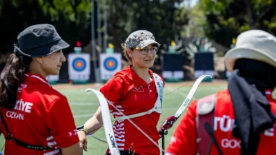 İzmir Büyükşehir Belediyesi Spor Kulübü’nün milli okçusu Dünya Yenihayat, Dünya