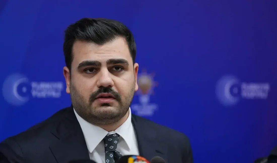 AK Parti Genel Sekreteri ve İzmir Milletvekili Eyyüp Kadir İnan,