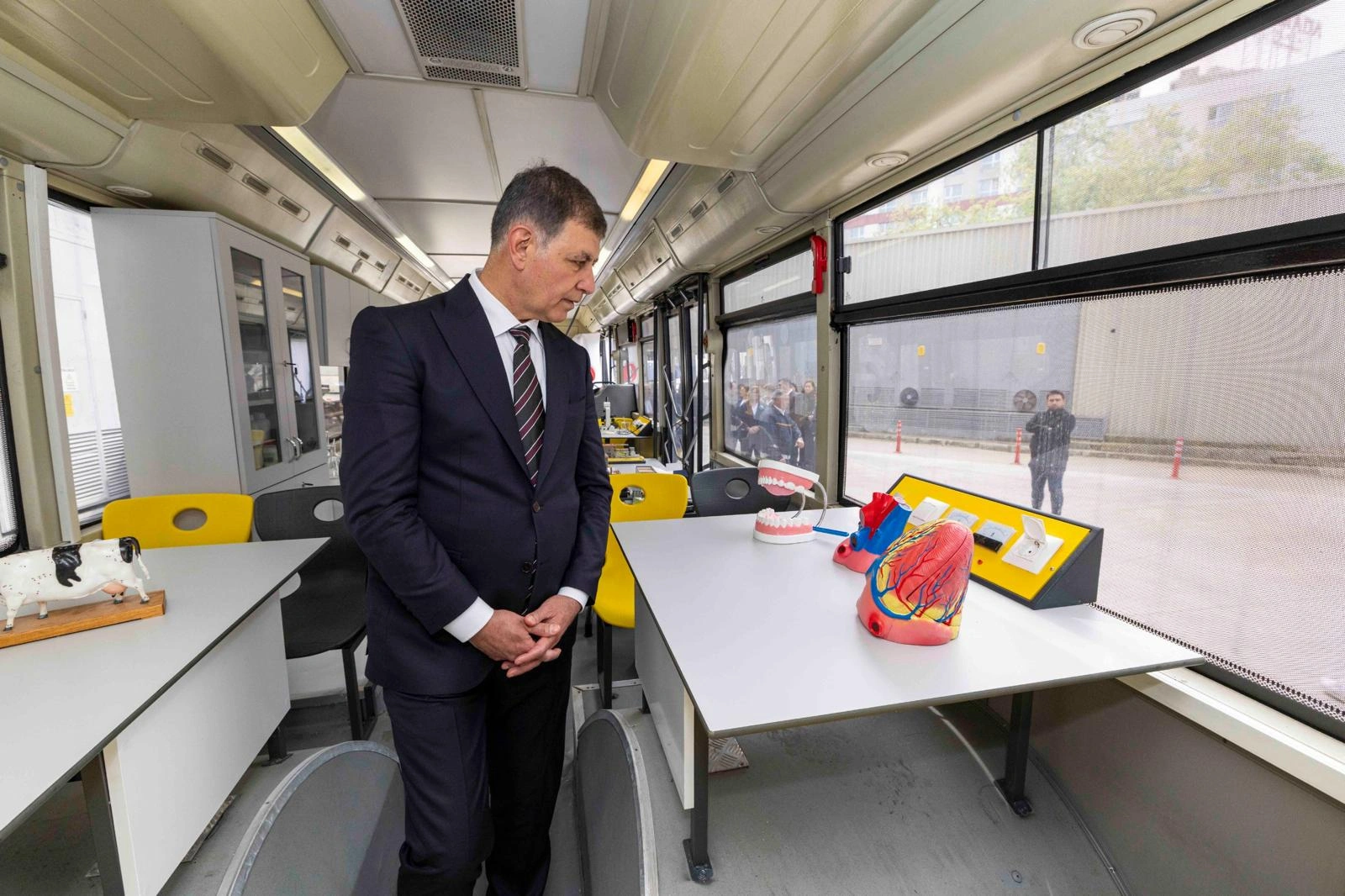 Gezici Bilim Otobüsü yola çıktı: İzmir’den Adıyaman’a bilim köprüsü 1 Gezici Bilim Otobüsü yola çıktı: İzmir’den Adıyaman’a bilim köprüsü