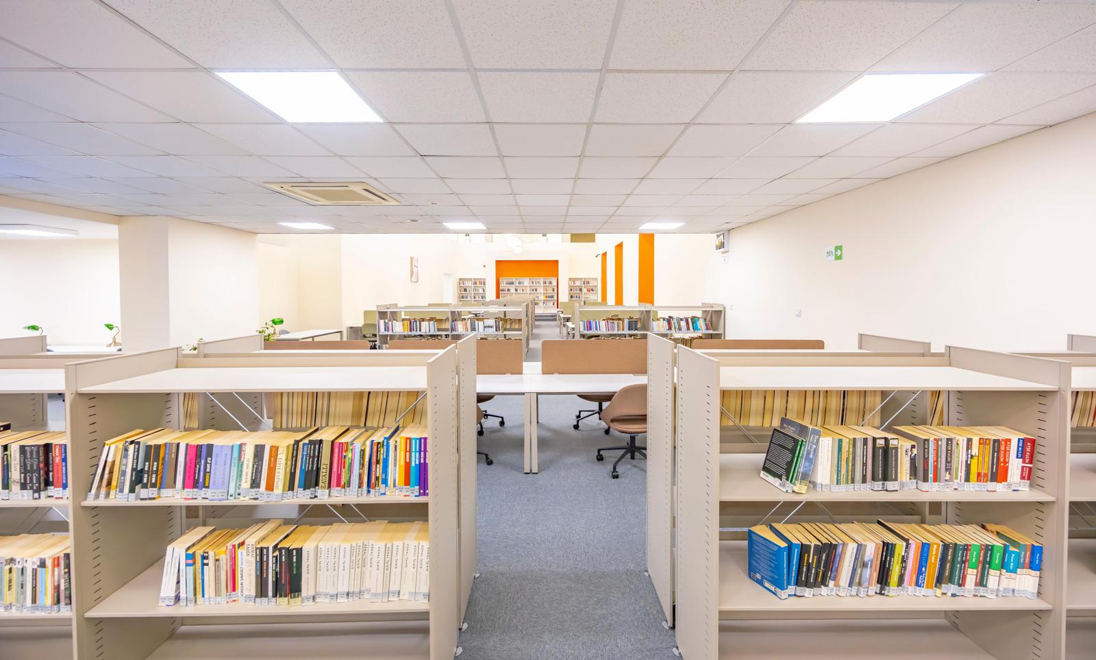 İzmir’in "Hasan Ali Yücel" gururu: Kültürpark’ta bilgi ve doğa iç içe!