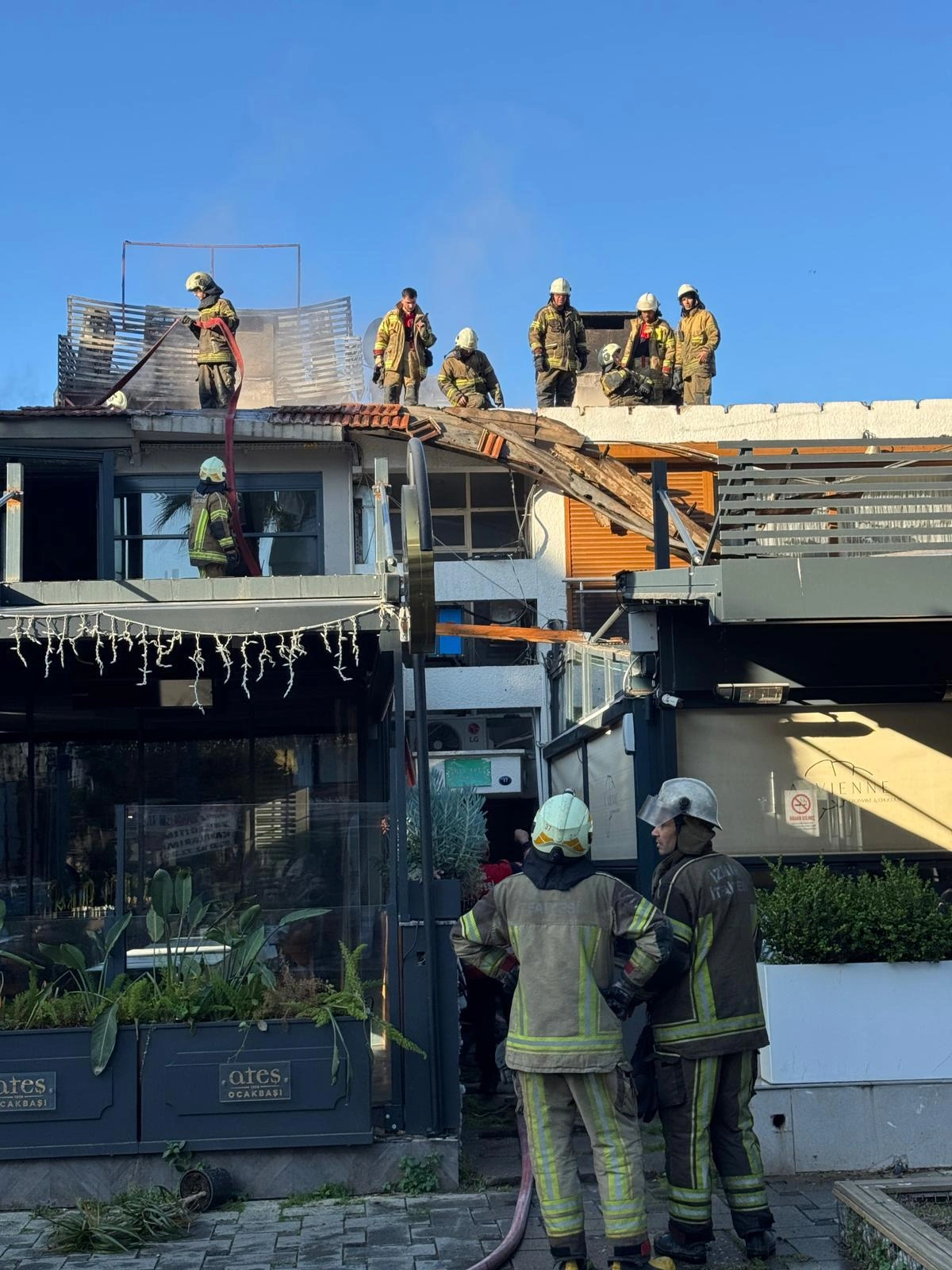 İtfaiyeden hız rekoru: 11 araçlık müdahale felaketi engelledi!
