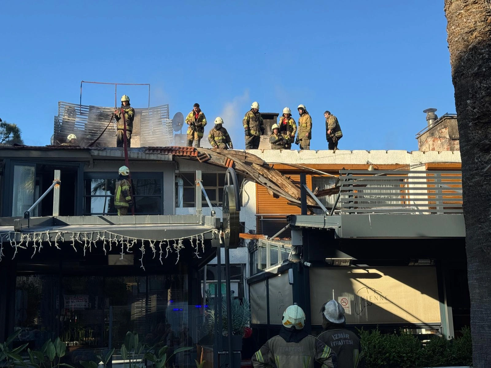 İtfaiyeden hız rekoru: 11 araçlık müdahale felaketi engelledi!