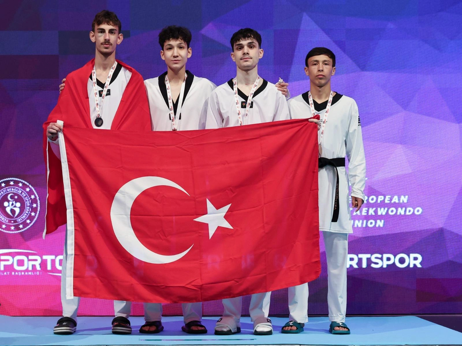 67 ülke, 2 bin 552 sporcu ve İzmir’in sarsılmaz gücü!