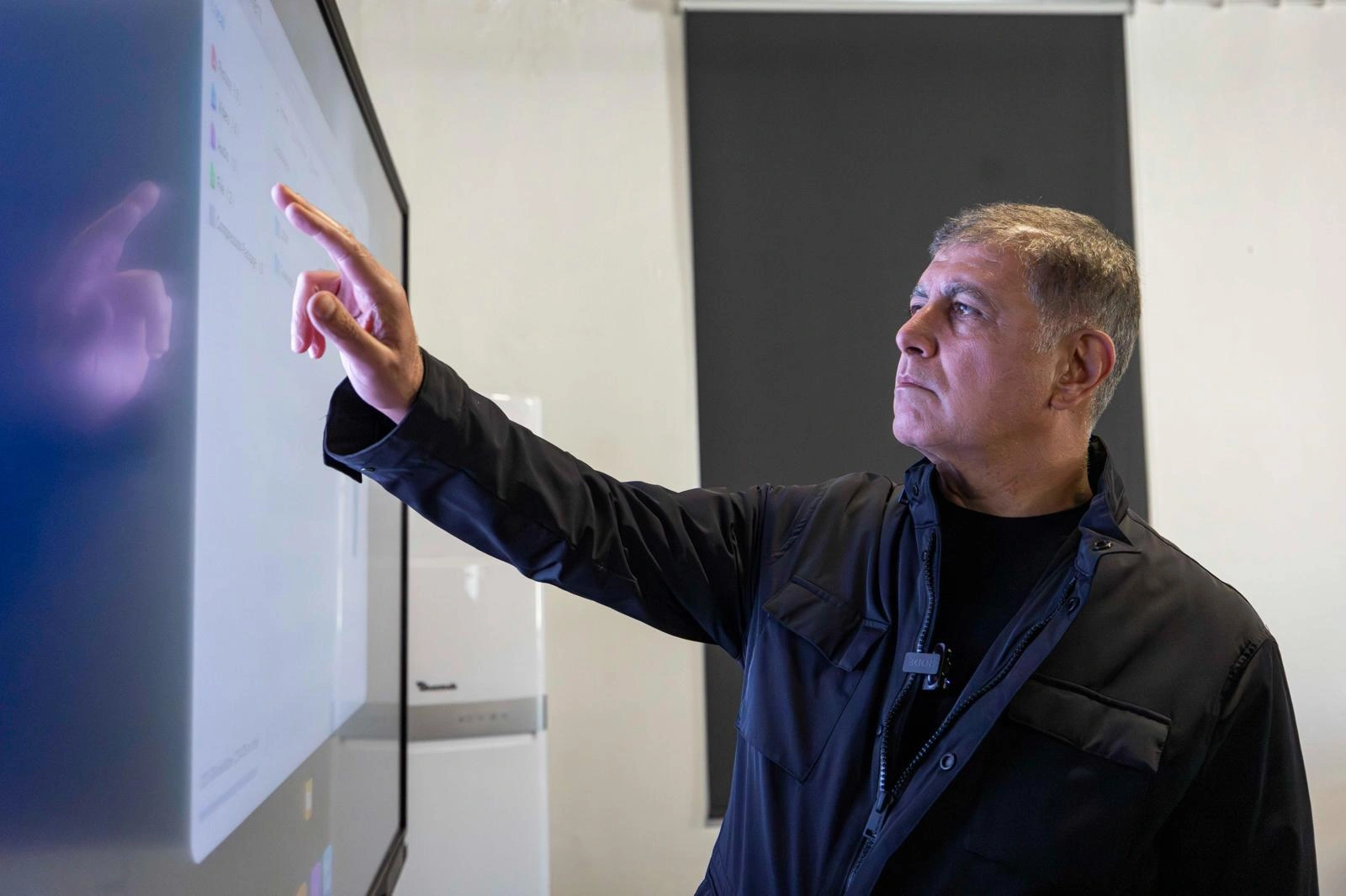 İzmir’de dijital çağ başladı: Tarihi Havagazı Fabrikası artık geleceği yazıyor!