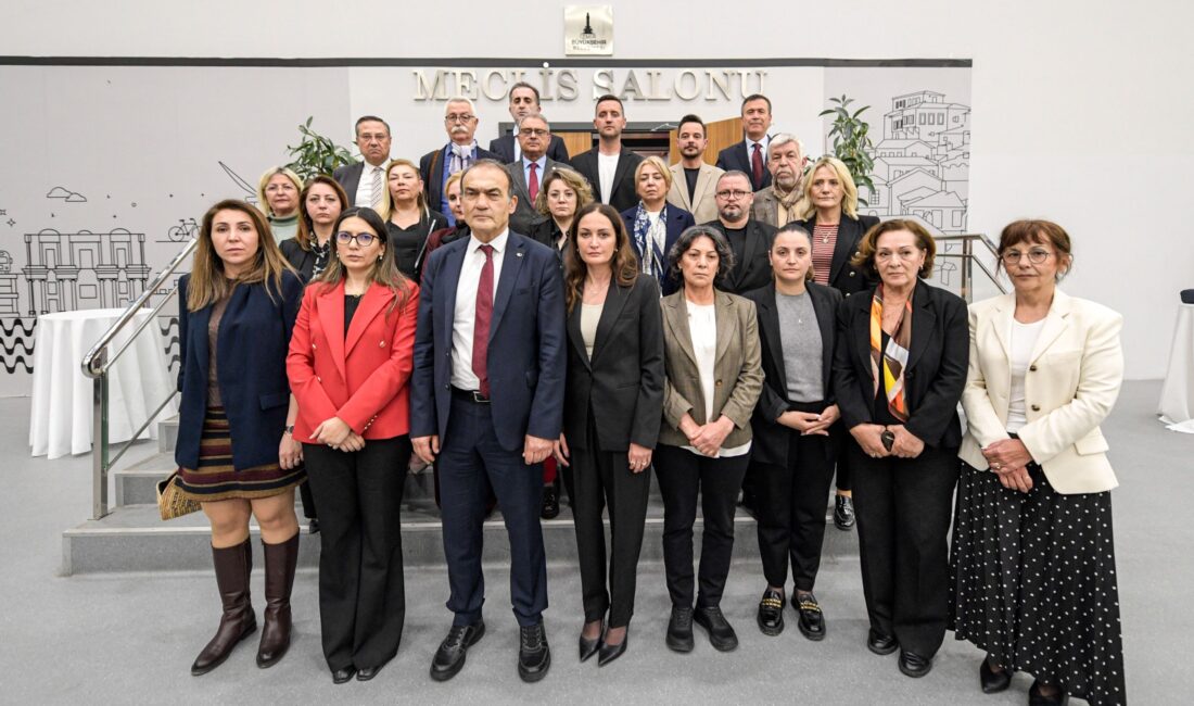 İzmir Büyükşehir Meclisi’ndeki tarihi gerginlik sonrası CHP’den sert tepki. Grup