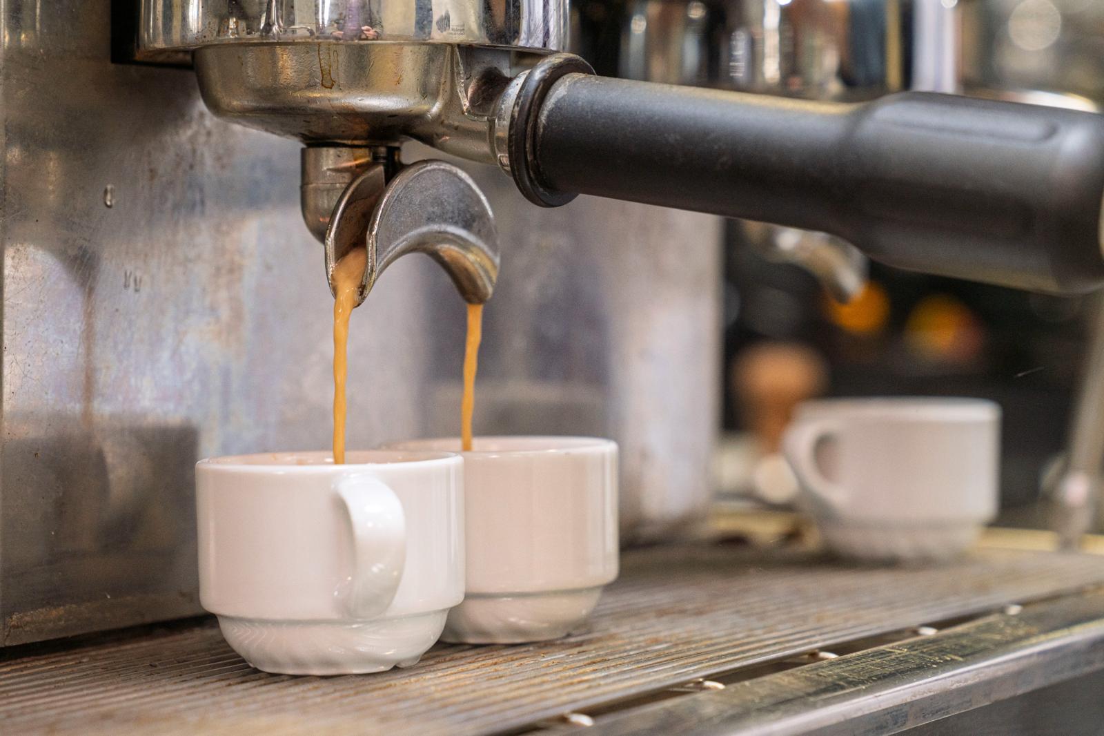 İzmir’in en "Özel" baristaları geliyor! Engel tanımayan kahve kokusu!