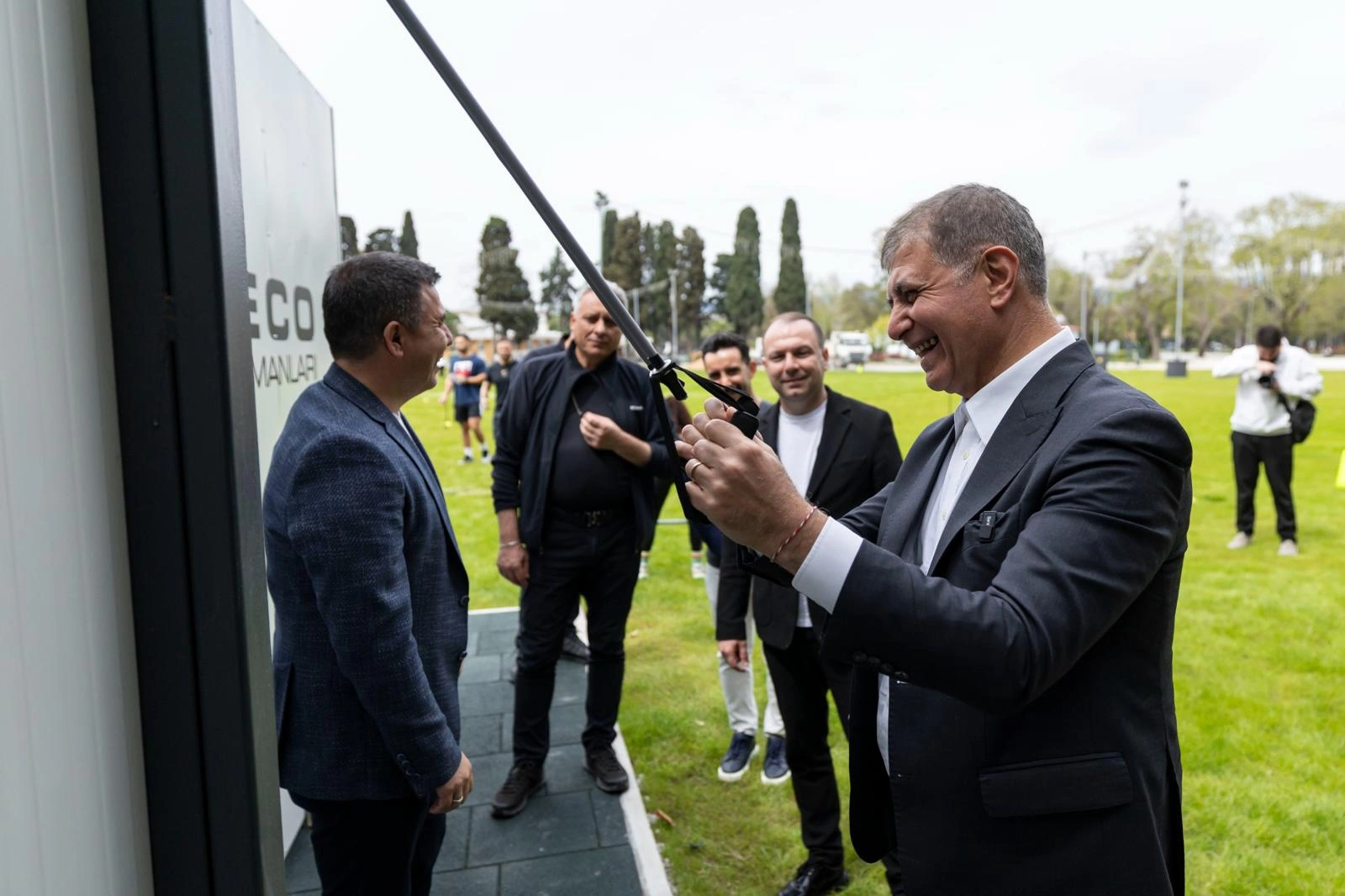 İzmir’de spor artık ücretsiz ve sınırsız! Cemil Tugay: “İzmir’in her yerine yayacağız”