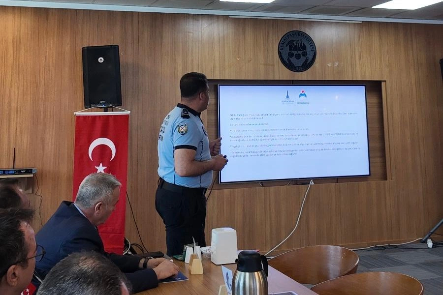 İzmir’de zabıta hizmetlerinde yeni dönem: Ortak denetim ve dijital dönüşüm 