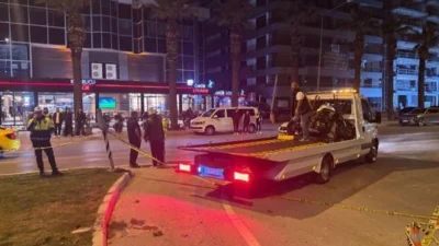 Yalı Bulvarı'nda otomobille çarpışan motosikletin sürücüsü Mehmet Akif Karaoğlu, tüm