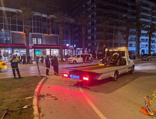 Yalı Bulvarı'nda otomobille çarpışan motosikletin sürücüsü Mehmet Akif Karaoğlu, tüm