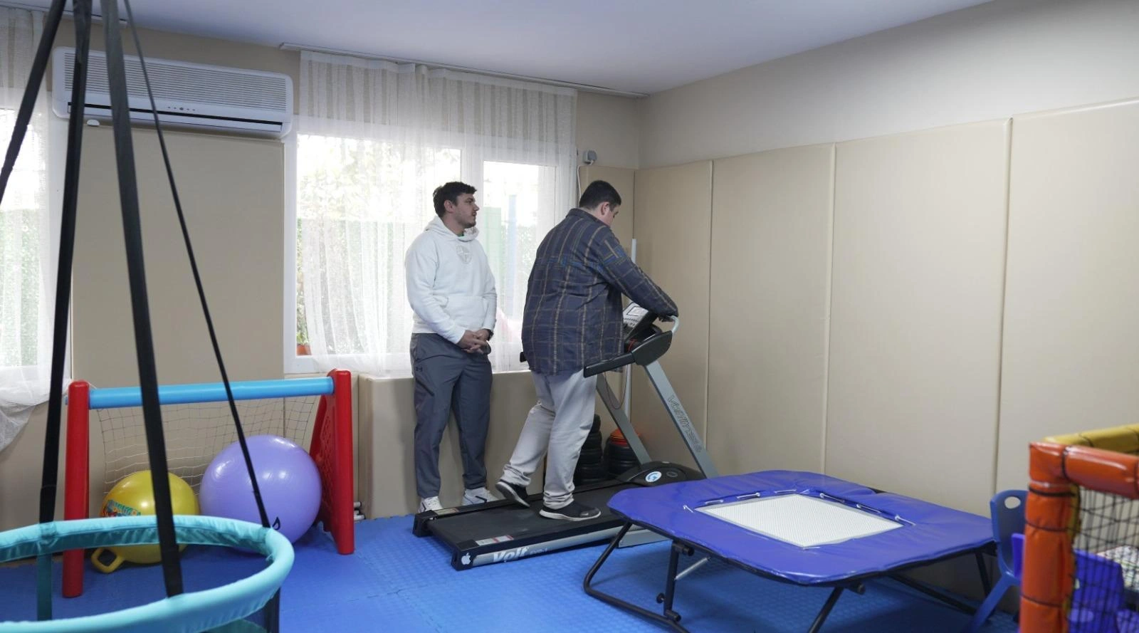 Karşıyaka’da tek çatı altında üç önemli hizmet: Sağlık, destek ve umut merkezi