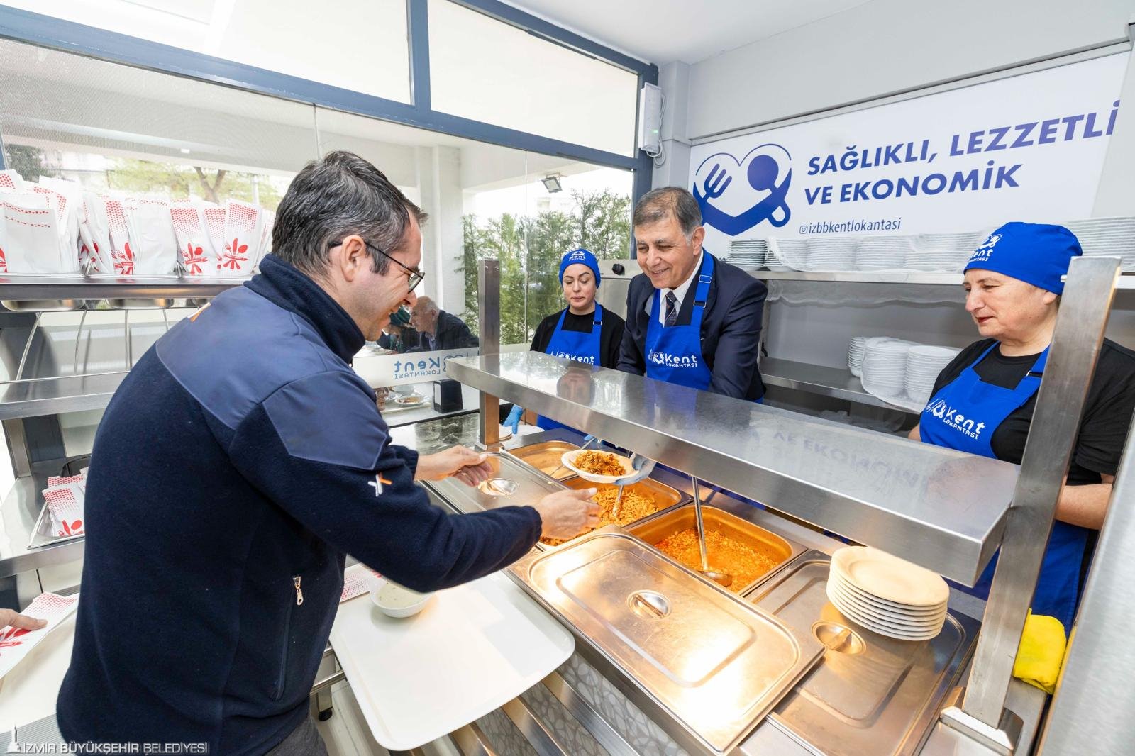 Kent Lokantası'nın 6'ıncısı Yamanlar'da: 4 çeşit yemek 25 lira 5 Kent Lokantası'nın 6'ıncısı Yamanlar'da: 4 çeşit yemek 25 lira