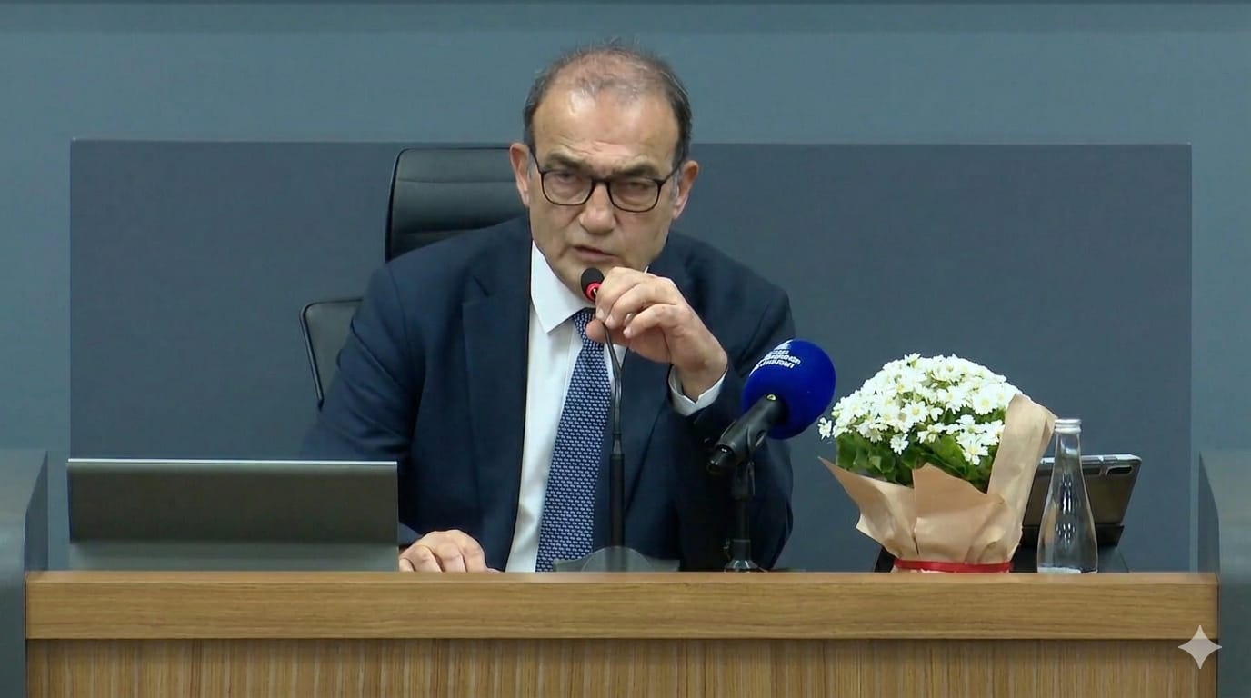 Büyükşehir meclisinde gündem Buca Cezaevi alanı planları ve 'Yas' 1 Büyükşehir meclisinde gündem Buca Cezaevi alanı planları ve 'Yas'