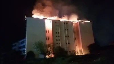 Nazilli’de 46 öğrencinin kaldığı pansiyonda çıkan yangın paniğe yol açtı.
