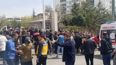 iYİ Parti Genel Sekreteri Osman Ertürk Özel, İzmir’de gerçekleştirdiği basın