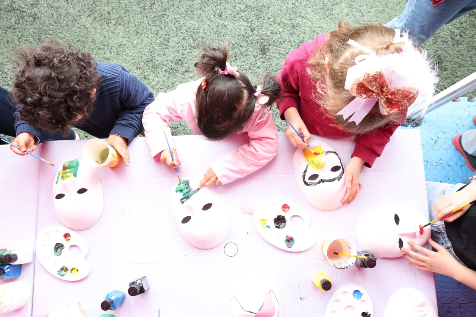 Çiğli’de 23 Nisan coşkusu