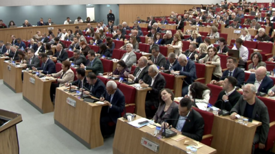 İzmir Büyükşehir Belediye Meclisi’nin Nisan ayı oturumunda, önümüzdeki bir yıl